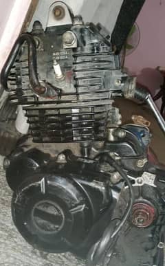 Bajaj pulser 180cc dubble plug  engine model 2022