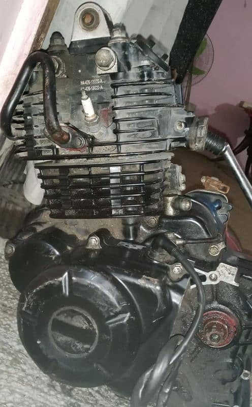 Bajaj pluser bike 180cc dubble plug  engine model 2022 0