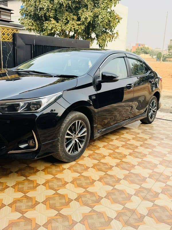 Toyota Corolla Altis 2021 3