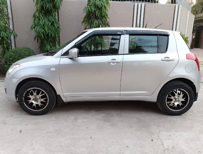 Suzuki Swift 2011 9