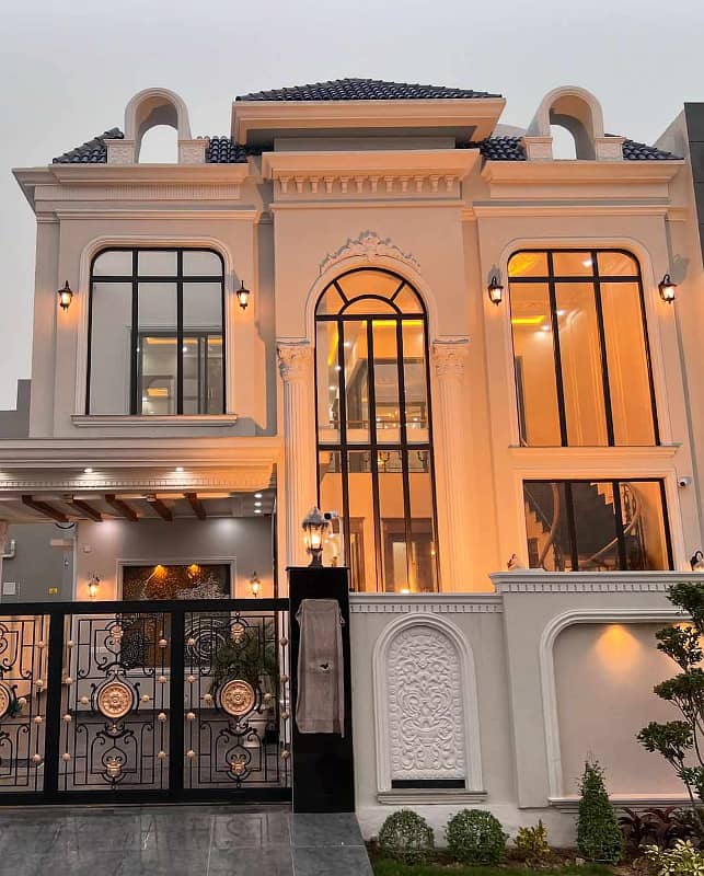 10-Marla Brand new Royal Classical House For sale phase-7 DHA Lahore. 0