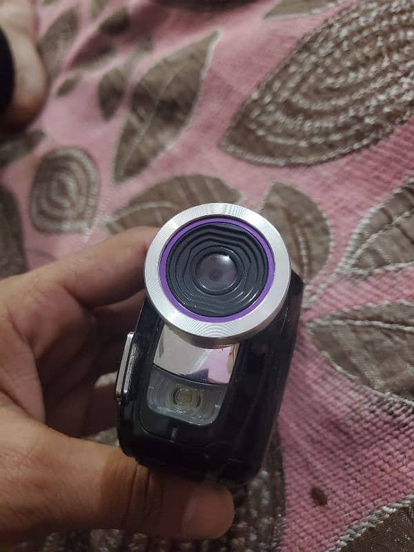 HD  digital camera forsale** very low price offer 1