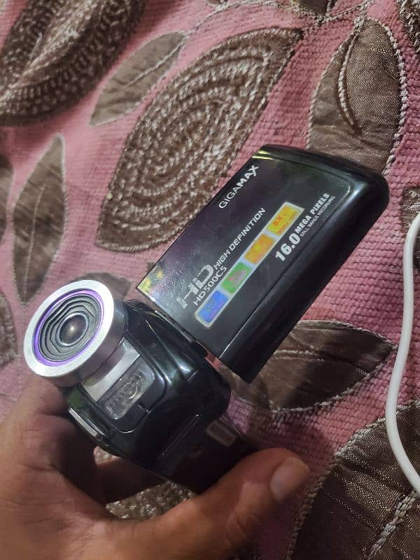 HD  digital camera forsale** very low price offer 3