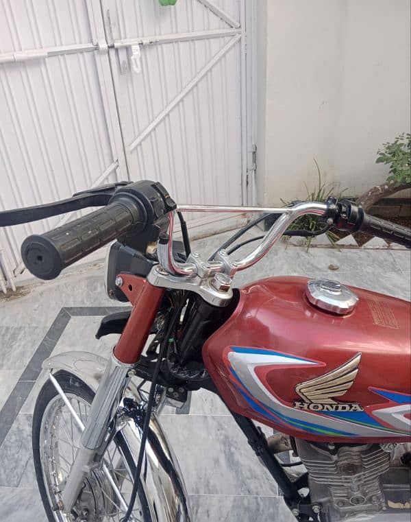 Honda 125 for sale urgent 6