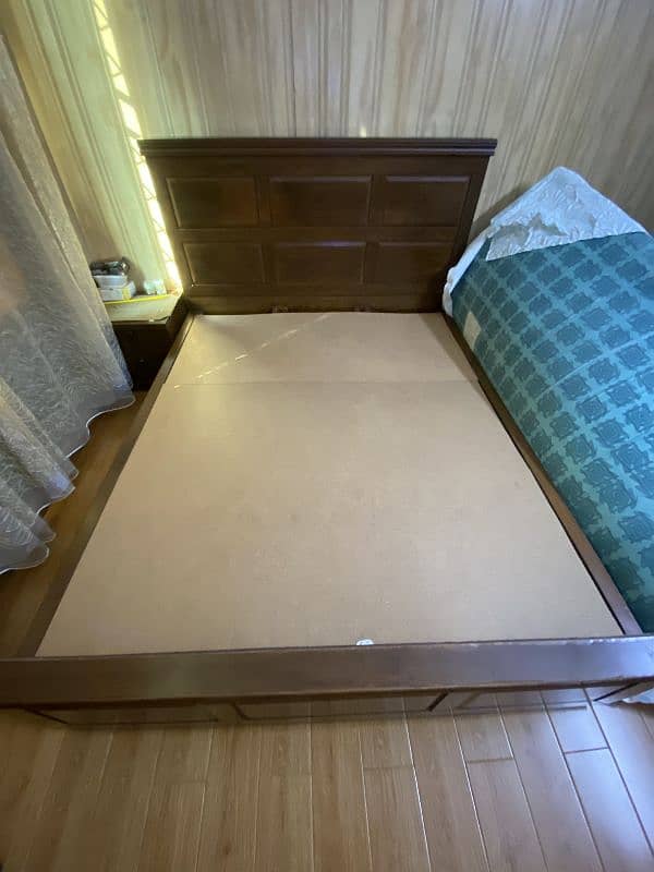 used king size wooden bed without side table for Rs 35000 1