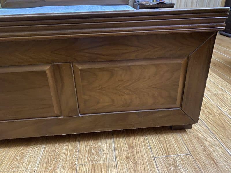 used king size wooden bed without side table for Rs 35000 3