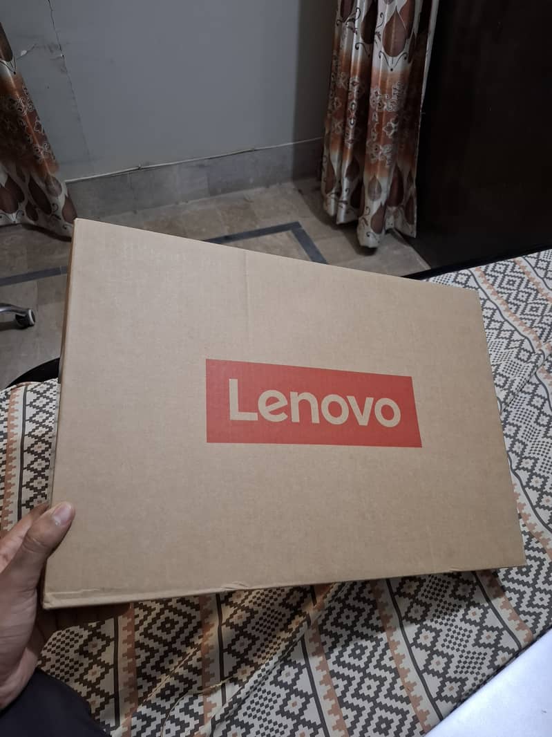 Lenovo IdeaPad Slim 3 15 (i5 13420h) 8gb DDR5 Ram 2