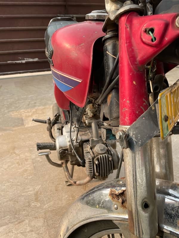 Honda 70 urgent sale all okay. 3