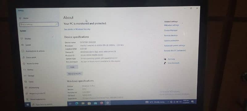 Dell laptop for sell like new a few days used 5th generation core i5 5