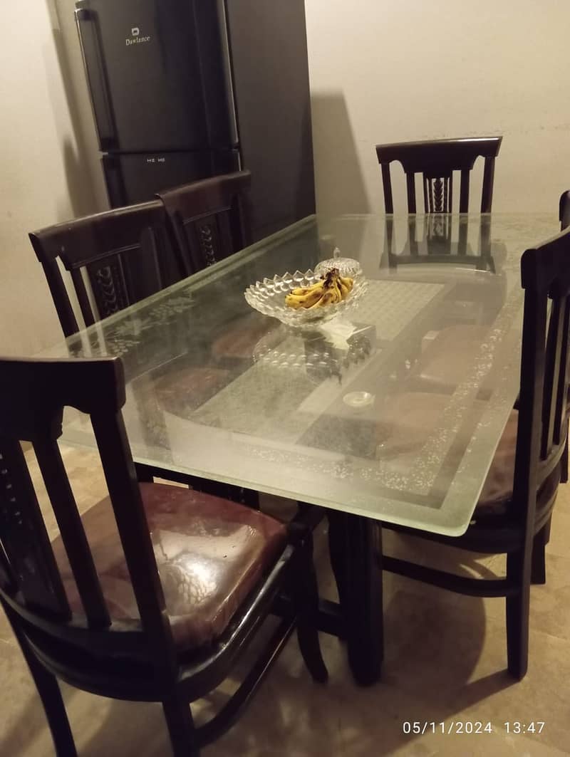 6 seater wooden dining table 1