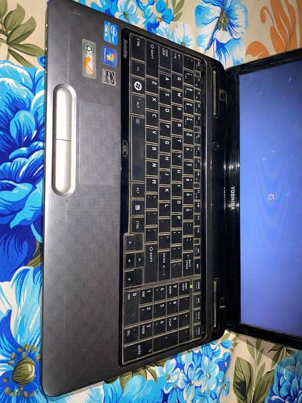 Toshiba laptop 0