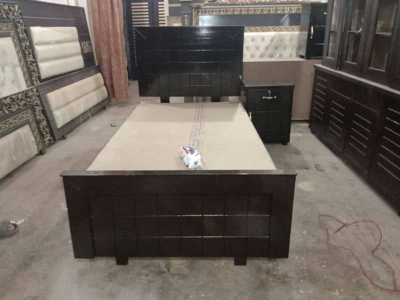 Bed / sigle bed / bed set / wooden bed / single beds / bed for sale 0