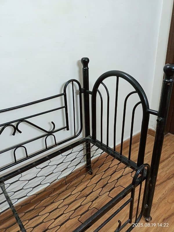 Iron Bed for Kids 3