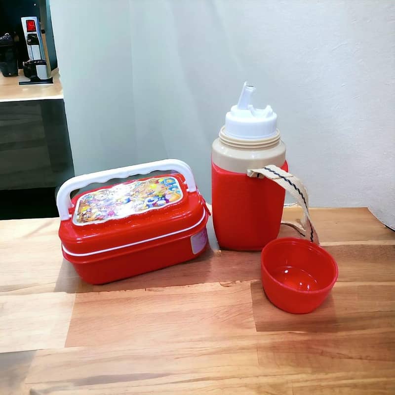 Kids School lunch box and bottle(FREE DELIVERY ALL OVER THE PAKISTAN) 1