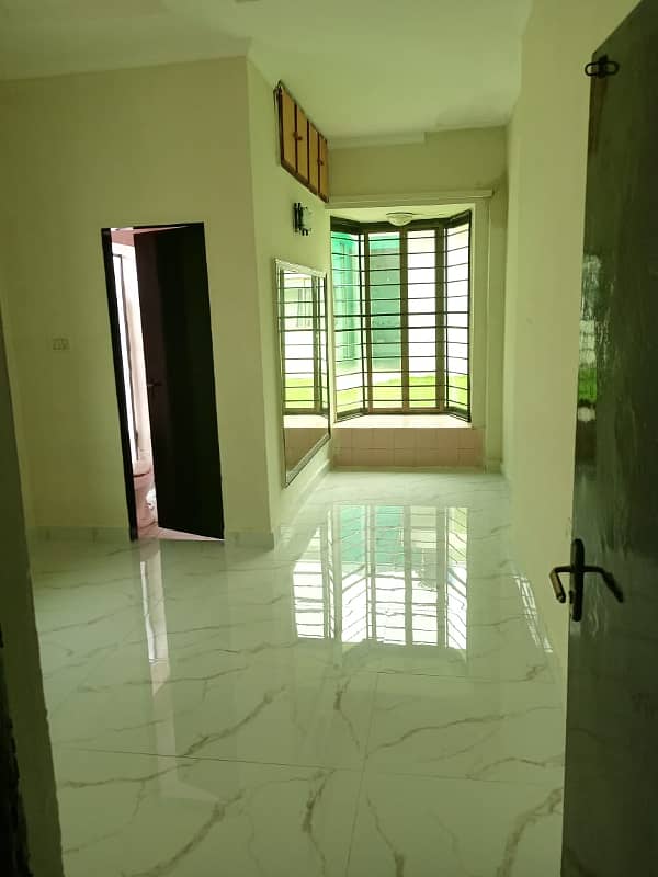 MM Alam Road 1 Kanal upper potion 3 bed gulberg 3 for office or residential 19