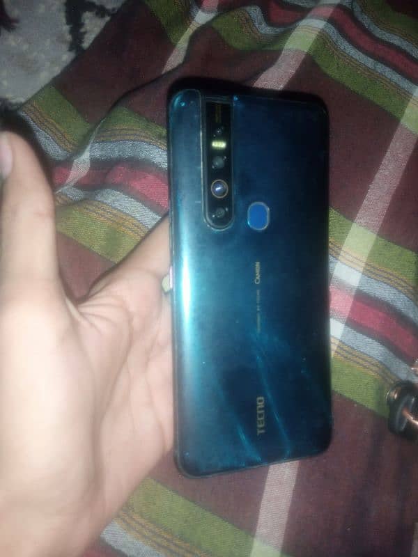 tecno camon 15 pro 1