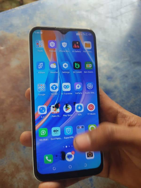 Tecno spark 6 Go 0