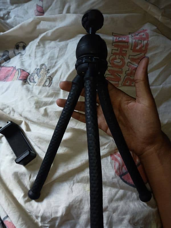 Flexible Tripod 1