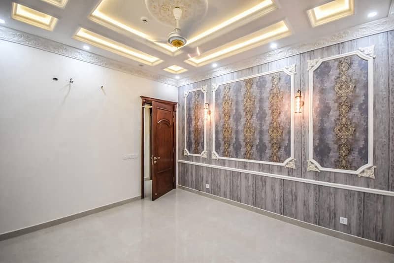 5 Marla Brand New Modern Design House For Rent In DHA Phase 6-D Lahore At Super Hot Location. 16