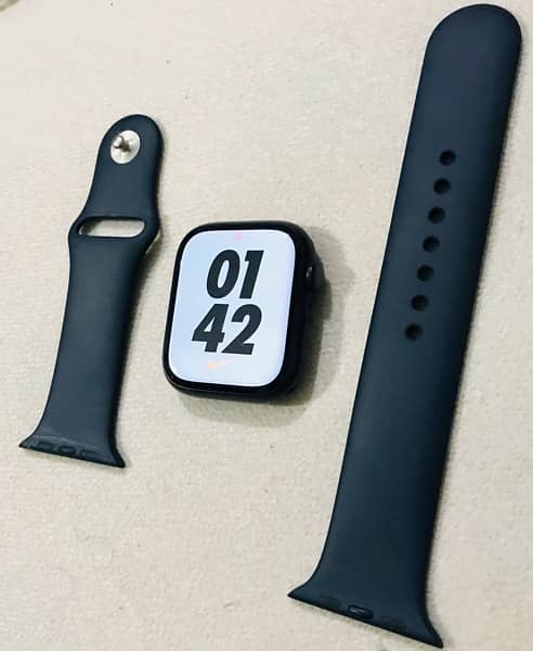 Apple Watch 7 series 45mm 6