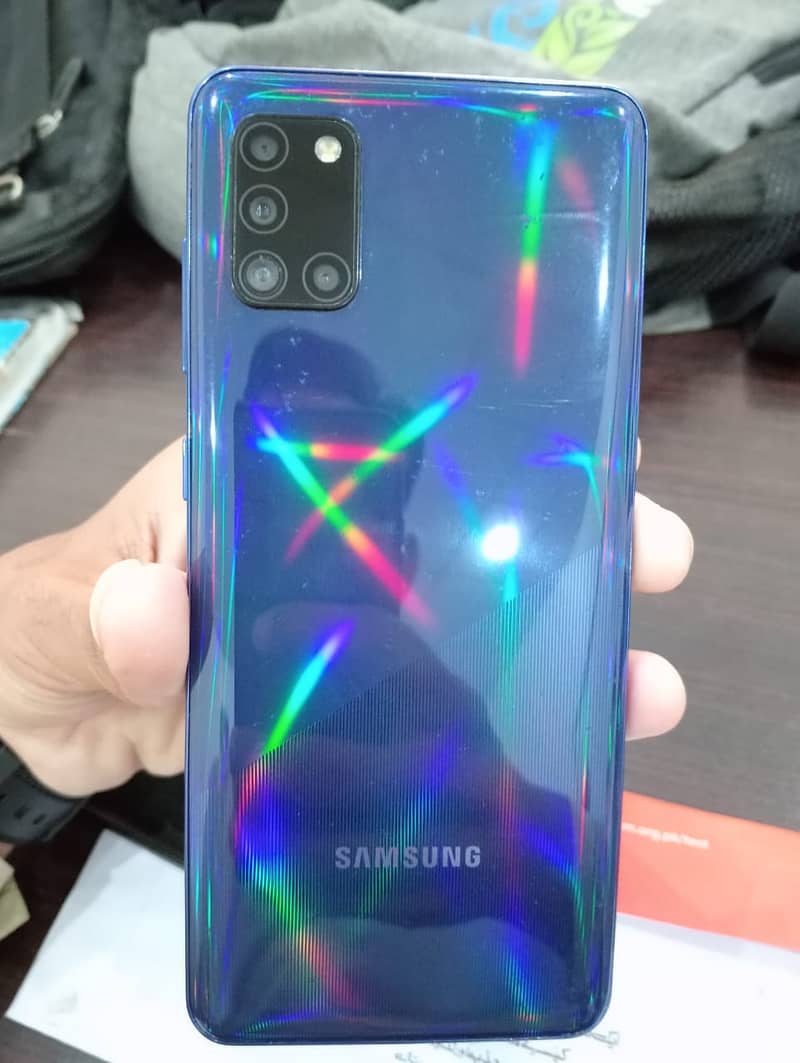 Samsung A31 1