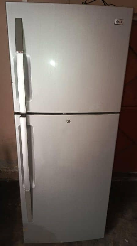 LG REFRIGERATOR 6