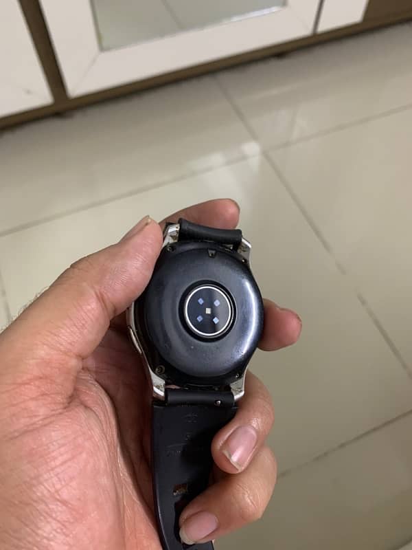 samsung galaxy watch S4 2