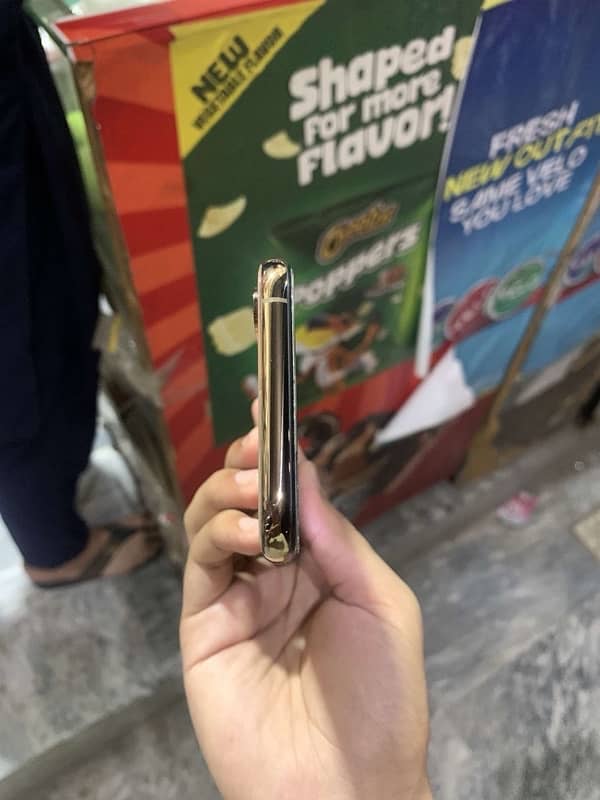 Iphone XS Golden non Pta 2