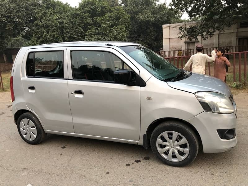 Suzuki Wagon R 2015 8