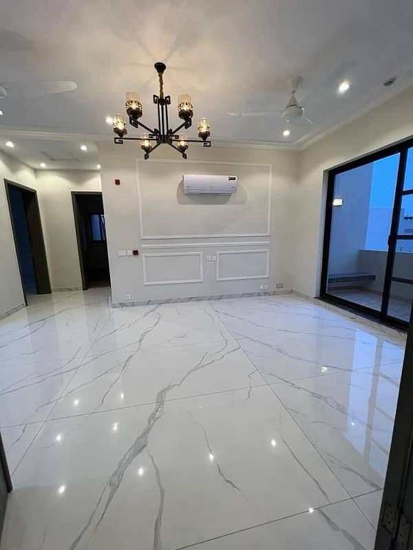 1 Kanal House Upper portion For Rent in Prime Location DHA Phase 7 Lahore 5