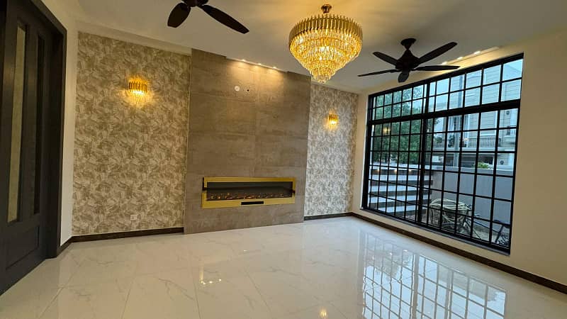 LUXURY 10.75 MARLA HOUSE FOR SALE IN BAHRIA TOWN LAHOPRE 14