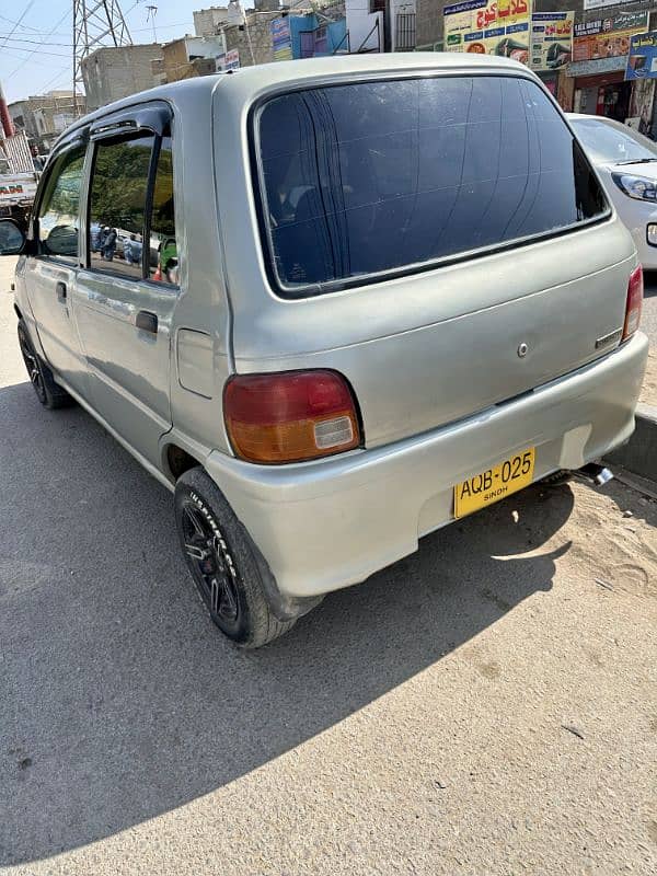 Daihatsu Cuore 2008 4