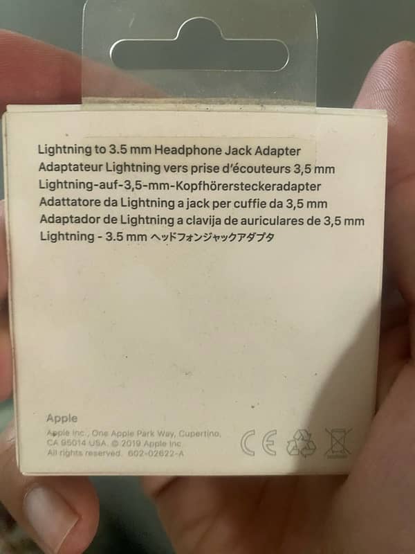 Apple lightning to 3.5mm audio jack 1