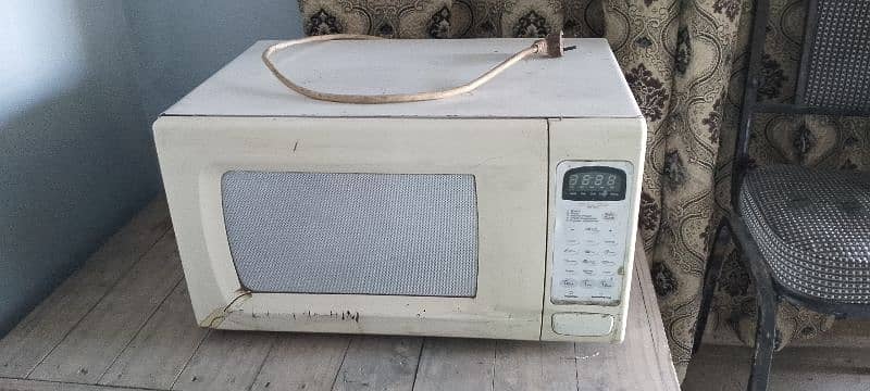 Microwave Oven 1