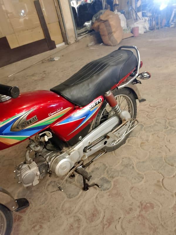 United 70 CC band engine good condition 5