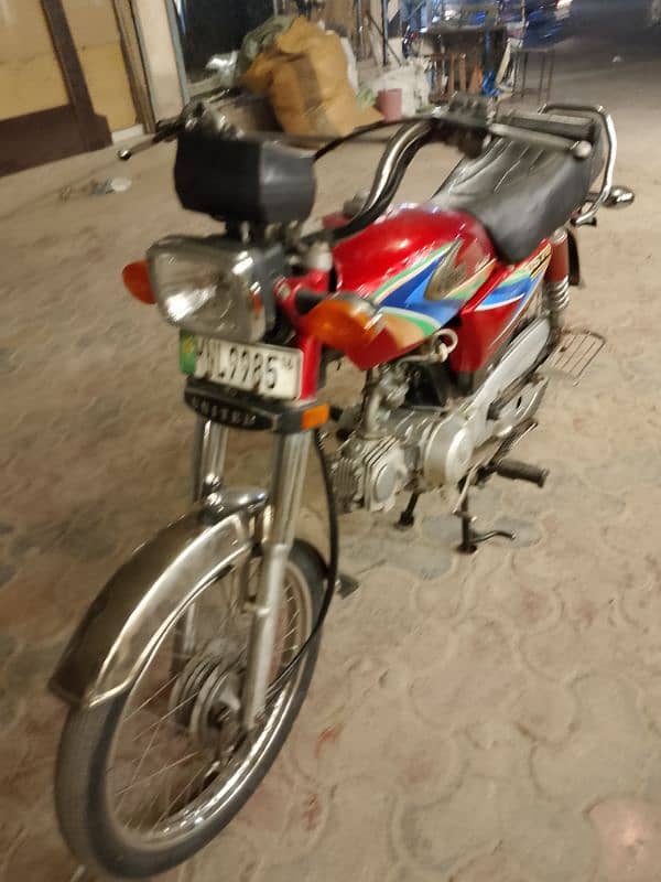 United 70 CC band engine good condition 9