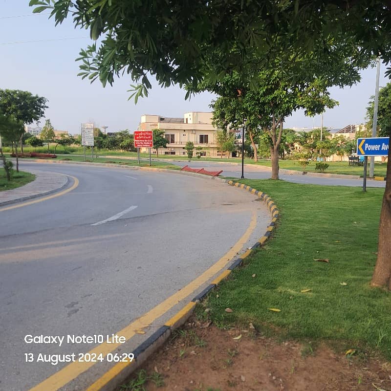 Spacious 3 Bed Upper Portion for Rent in DHA 2 Islamabad - Corner House with Independent Entrance! 10