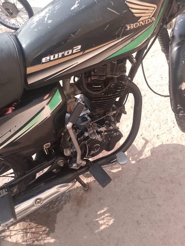 honda 125 lahore number ha 3