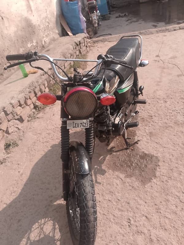 honda 125 lahore number ha 5