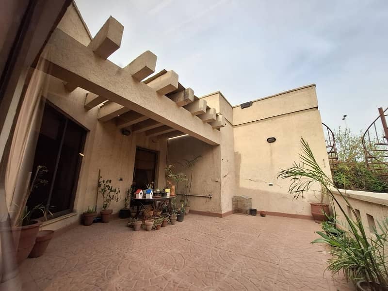 Beautiful Villa For Sale Safari 2 Bahria Phase 7 Rawalpindi 1