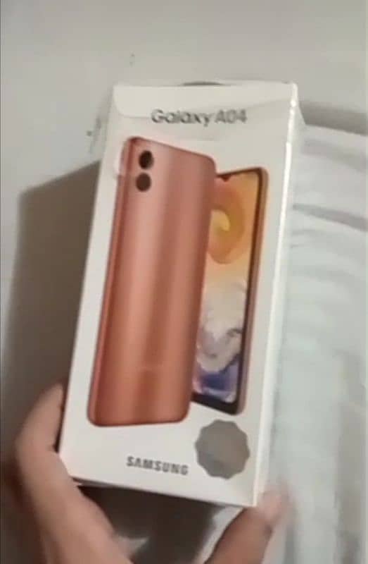 SAMSUNG A04 1