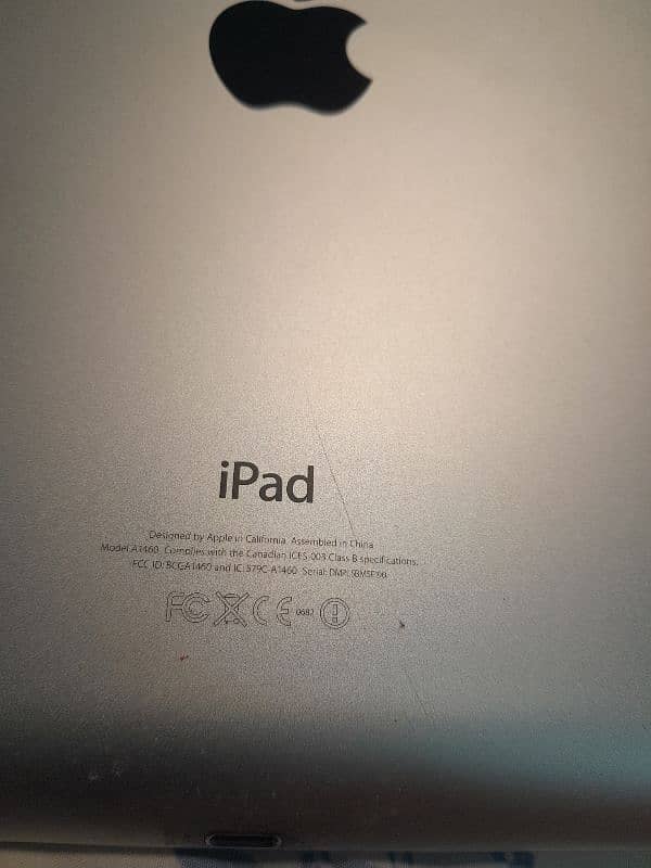 Ipad 4 Great as new condition original condition never repaired 4