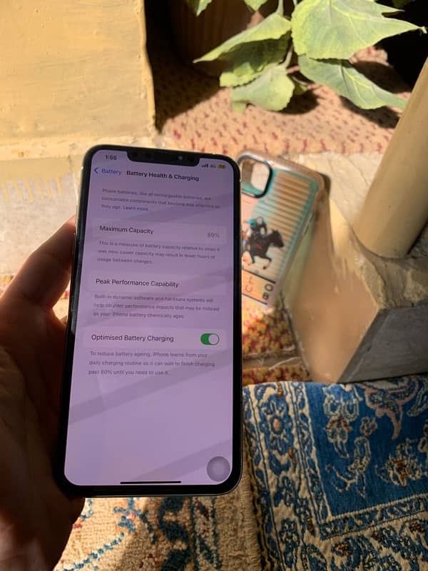 Iphone 11 pro max 256 GB pta Approv bh 89 5