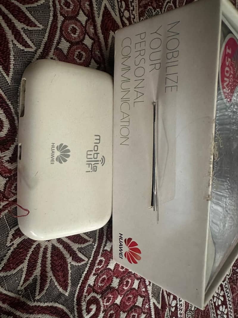 Huawei 4G LTE Pocket MiFi E5373 In Pakistan 2