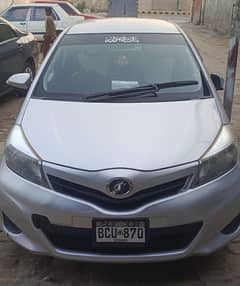 Toyota Vitz 2015