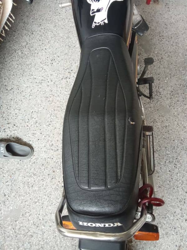 Honda original seat ha up model ha 2