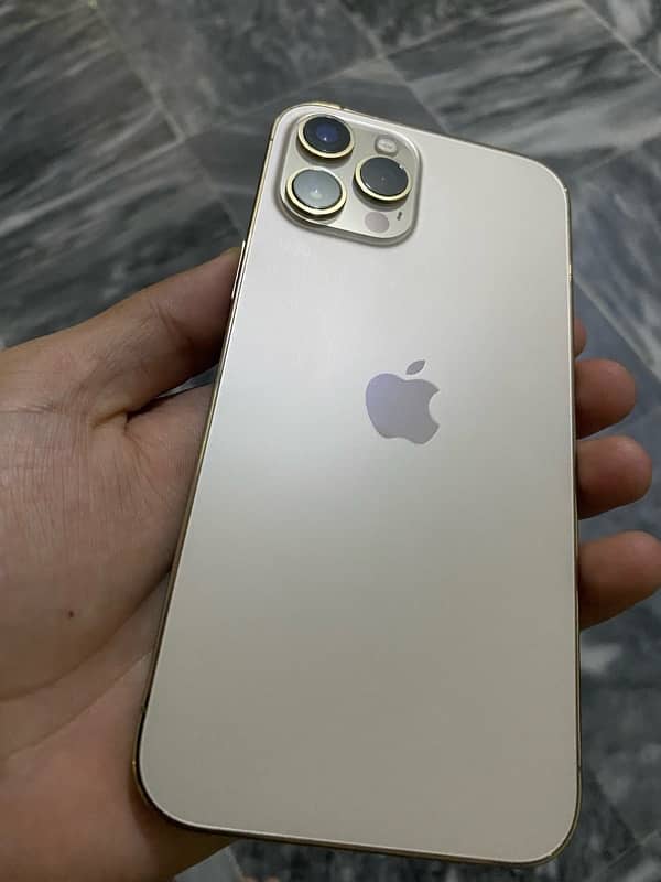 i phone 12 pro max 256 gb gold colour 80 health 13