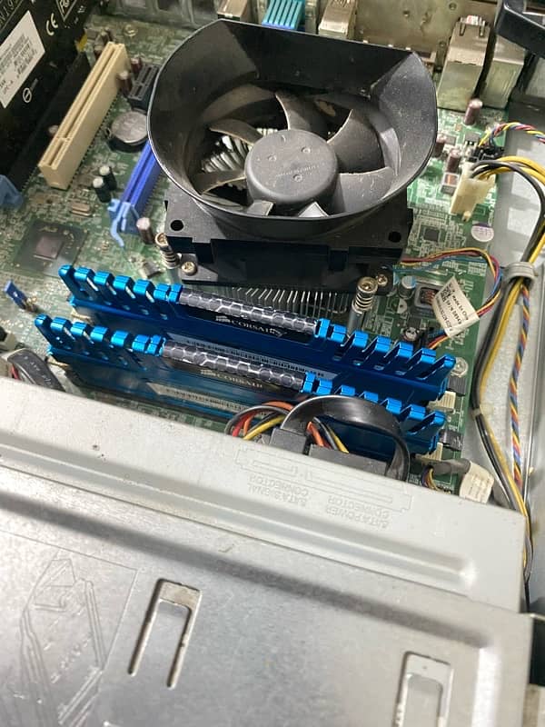 dell i5 3rd generation 8gb gaming rams 160 ssd 1gb graphics card amd 5