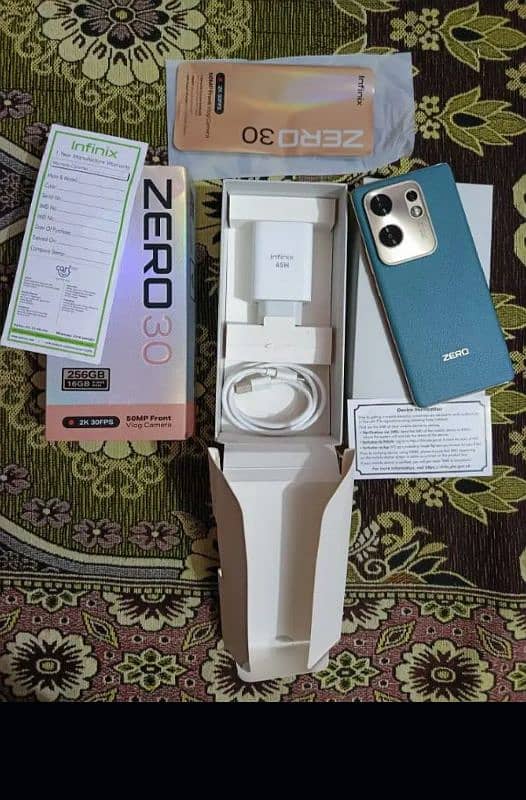 infinix zero 30 condition 10/10 complete box 5 month WARANNTY 0