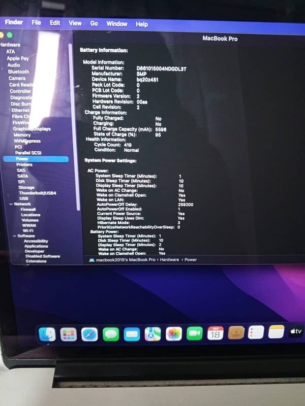 Macbook pro 2015 (15inch core i7) 3